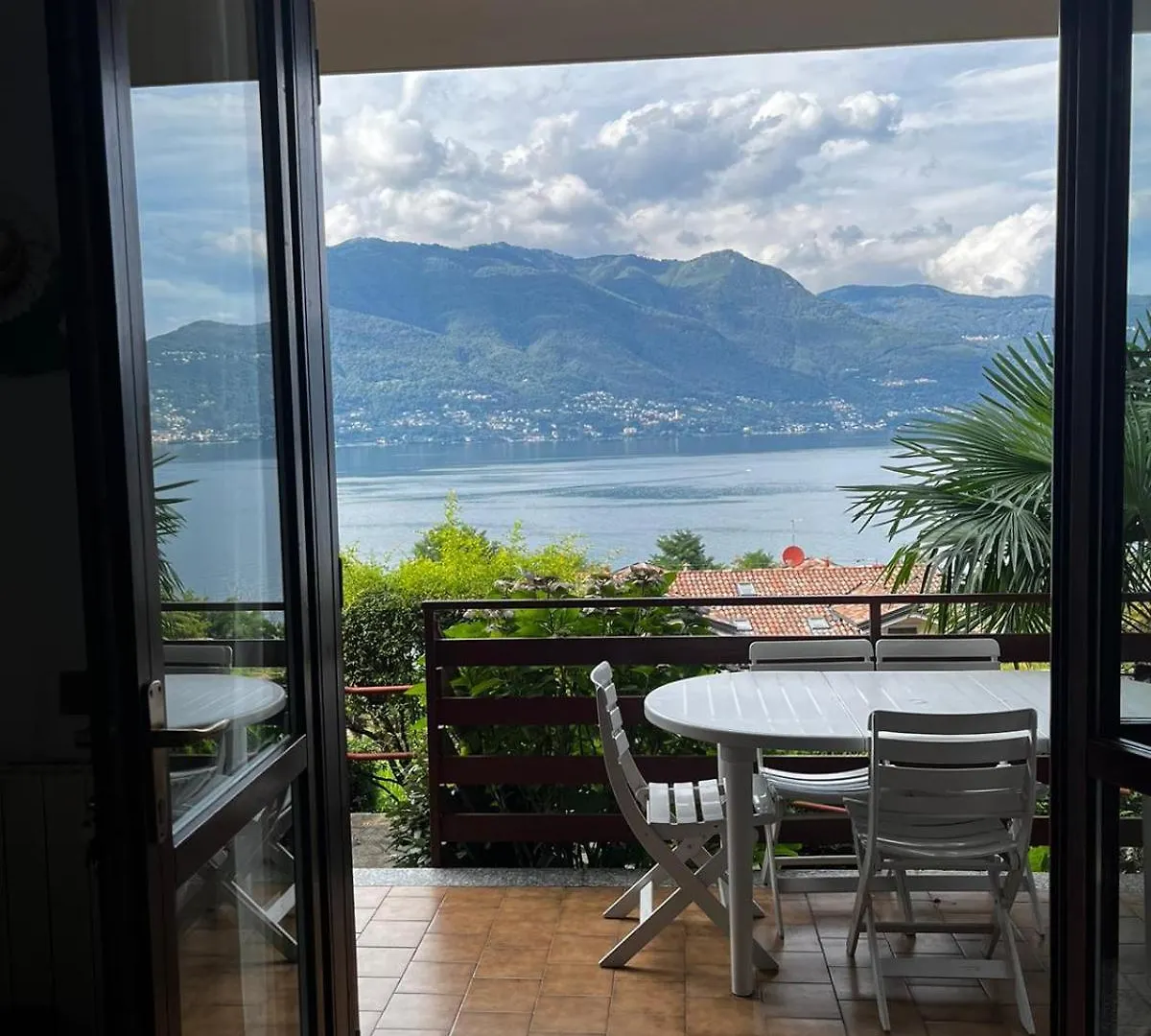 Residenza Vista Lago Mozzafiato Castello  Lägenhet Castello (Varese)