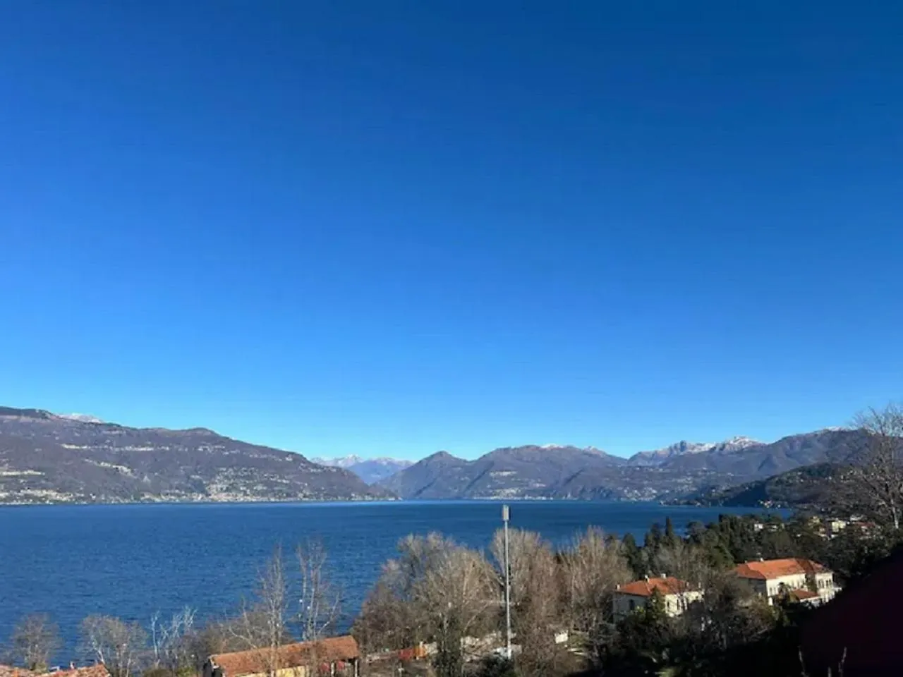 Residenza Vista Lago Mozzafiato Castello  Castello (Varese)